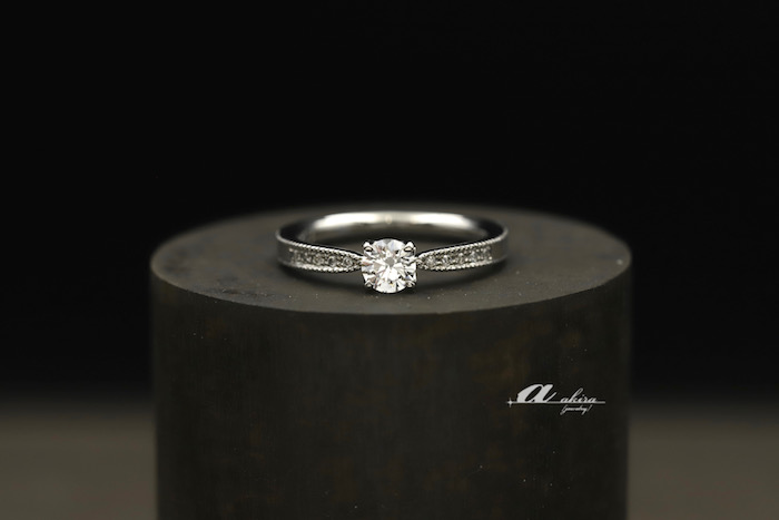 婚約指輪、結婚指輪をセットでミル打ちでオーダーメイド