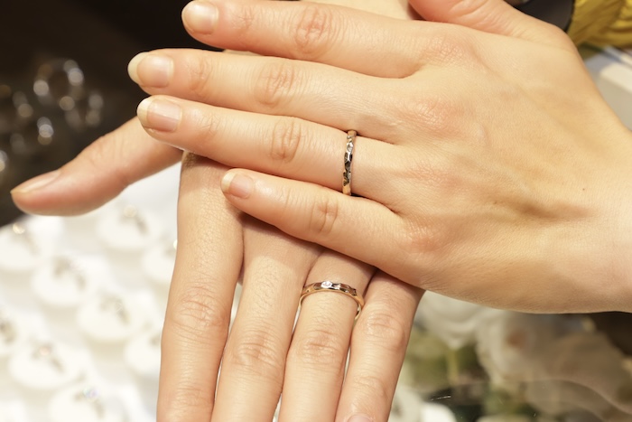 オーダー婚約指輪、結婚指輪のお客様写真