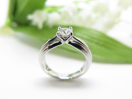 婚約指輪　エンゲージリング　ダイヤモンド