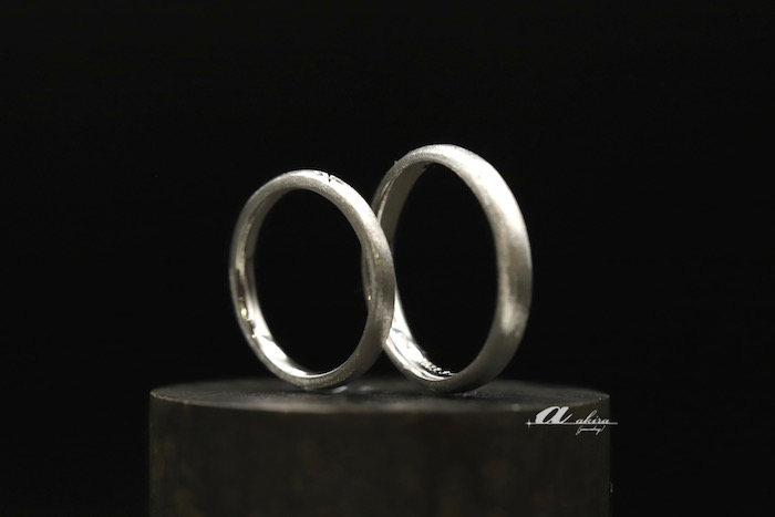 甲丸リングの結婚指輪オーダーメイド