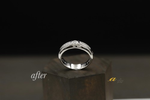 誕生石の入った婚約指輪を普段使い出来る指輪に千葉市からご来店